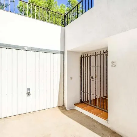 Sleeps 6 Pool Air Con Wifi Villa *